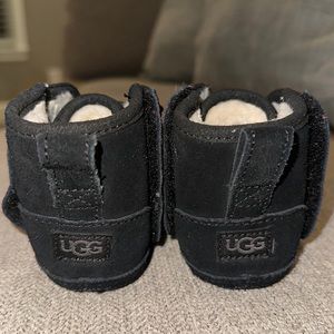 Baby Neumal Ugg - Black size 4/5